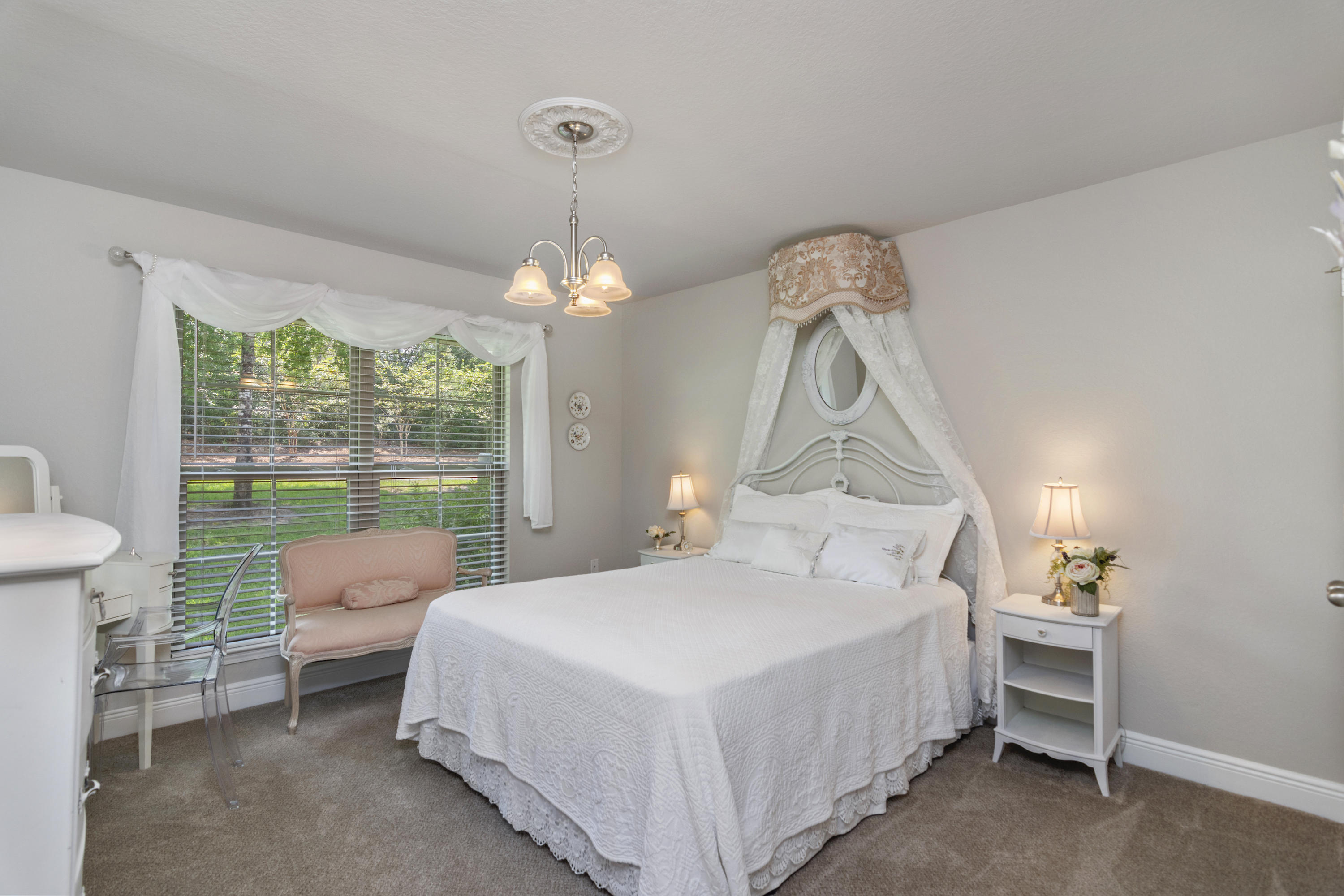 FOX VALLEY - Residential