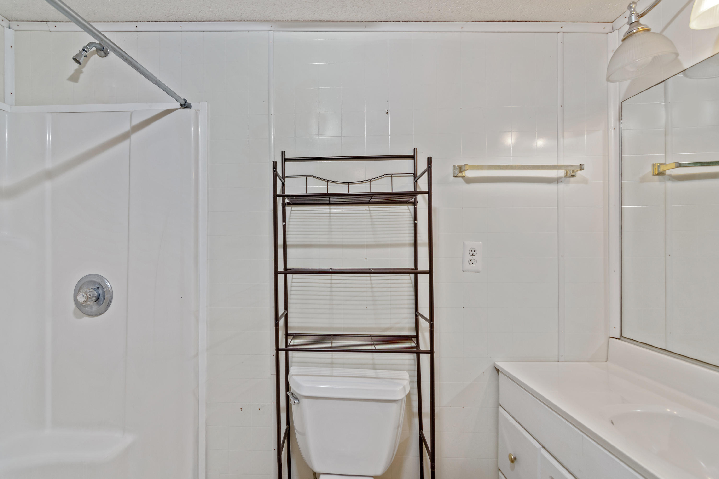 PITTS BAY SHORE - Residential