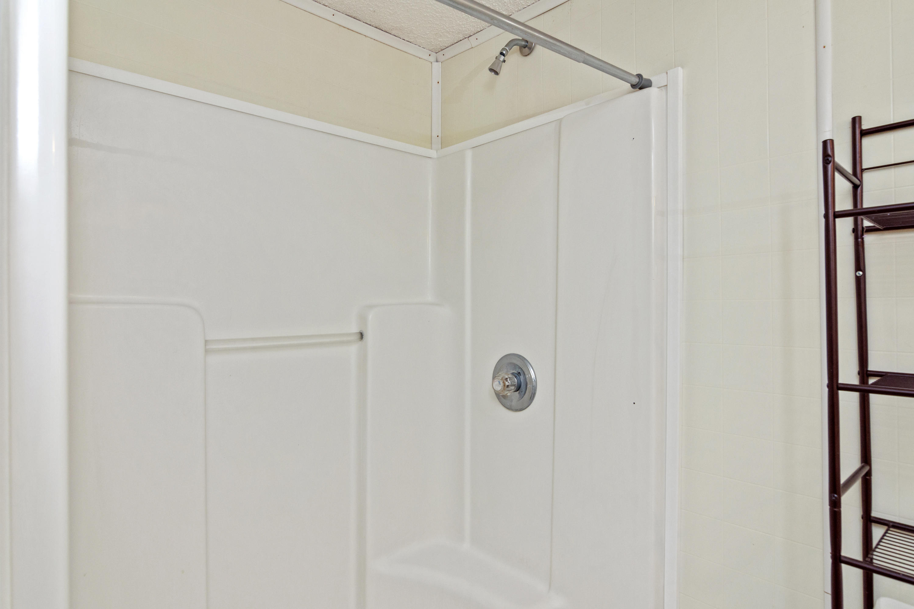 PITTS BAY SHORE - Residential