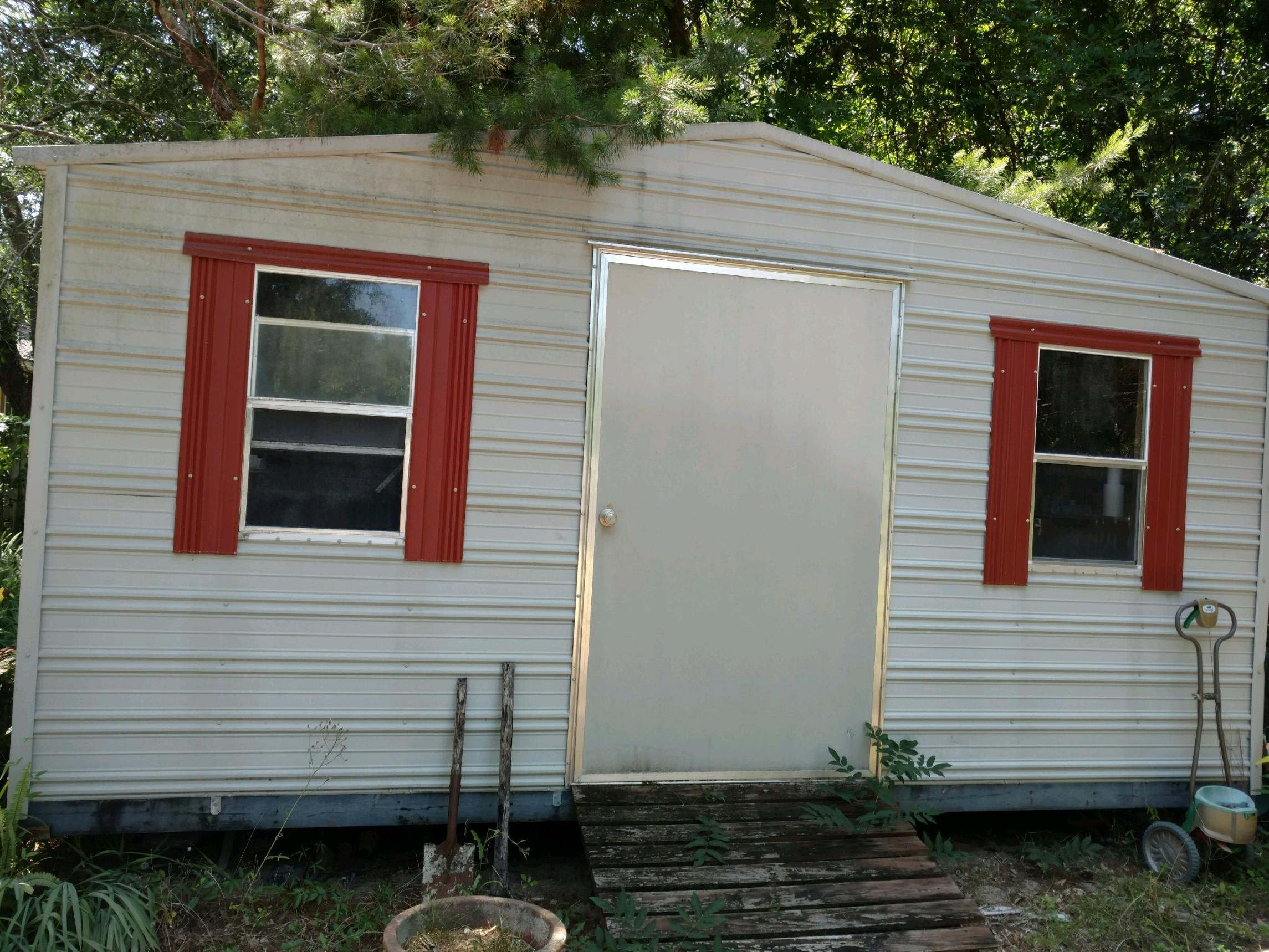 CEDAR BEACH - Residential