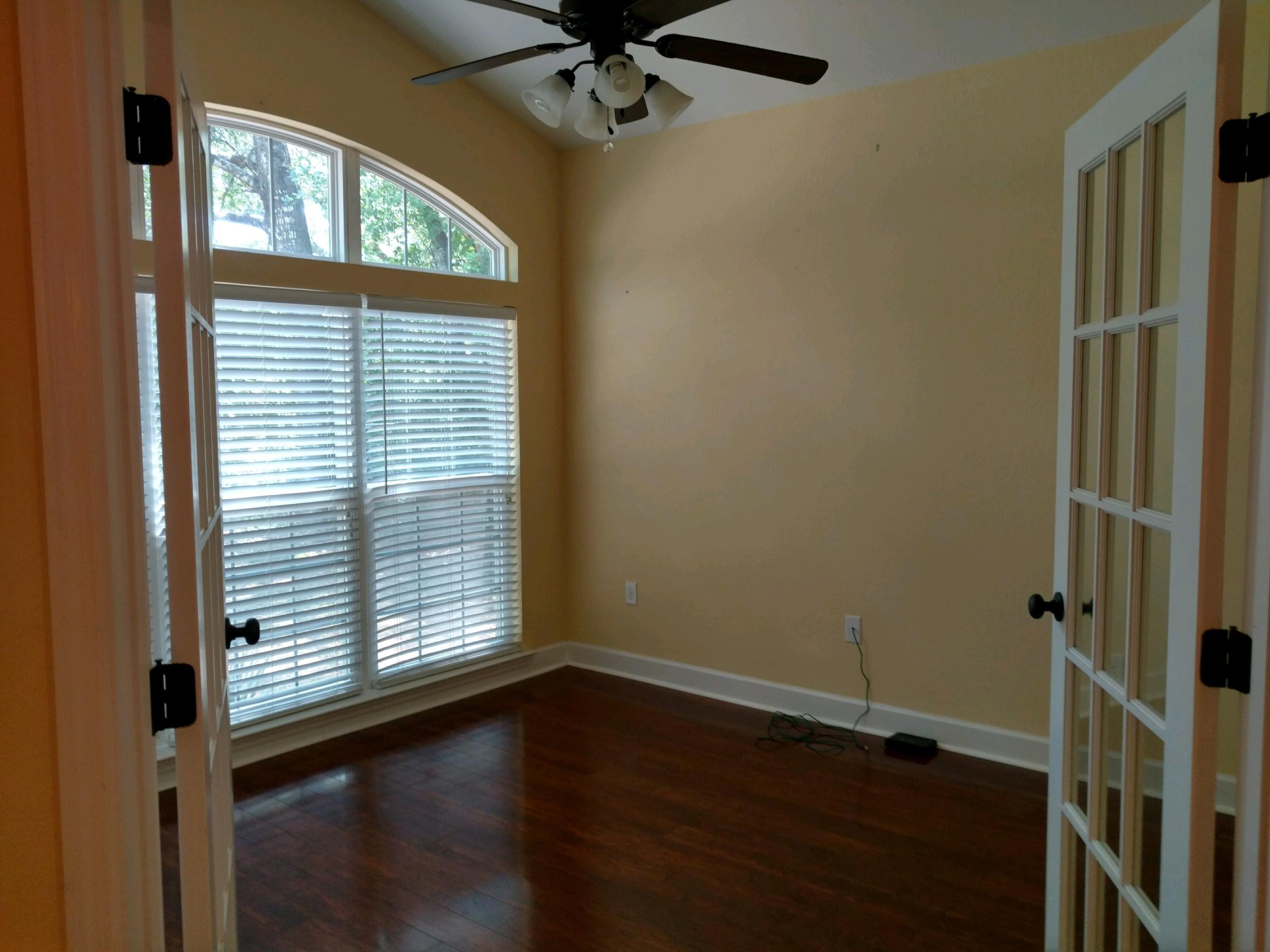 CEDAR BEACH - Residential