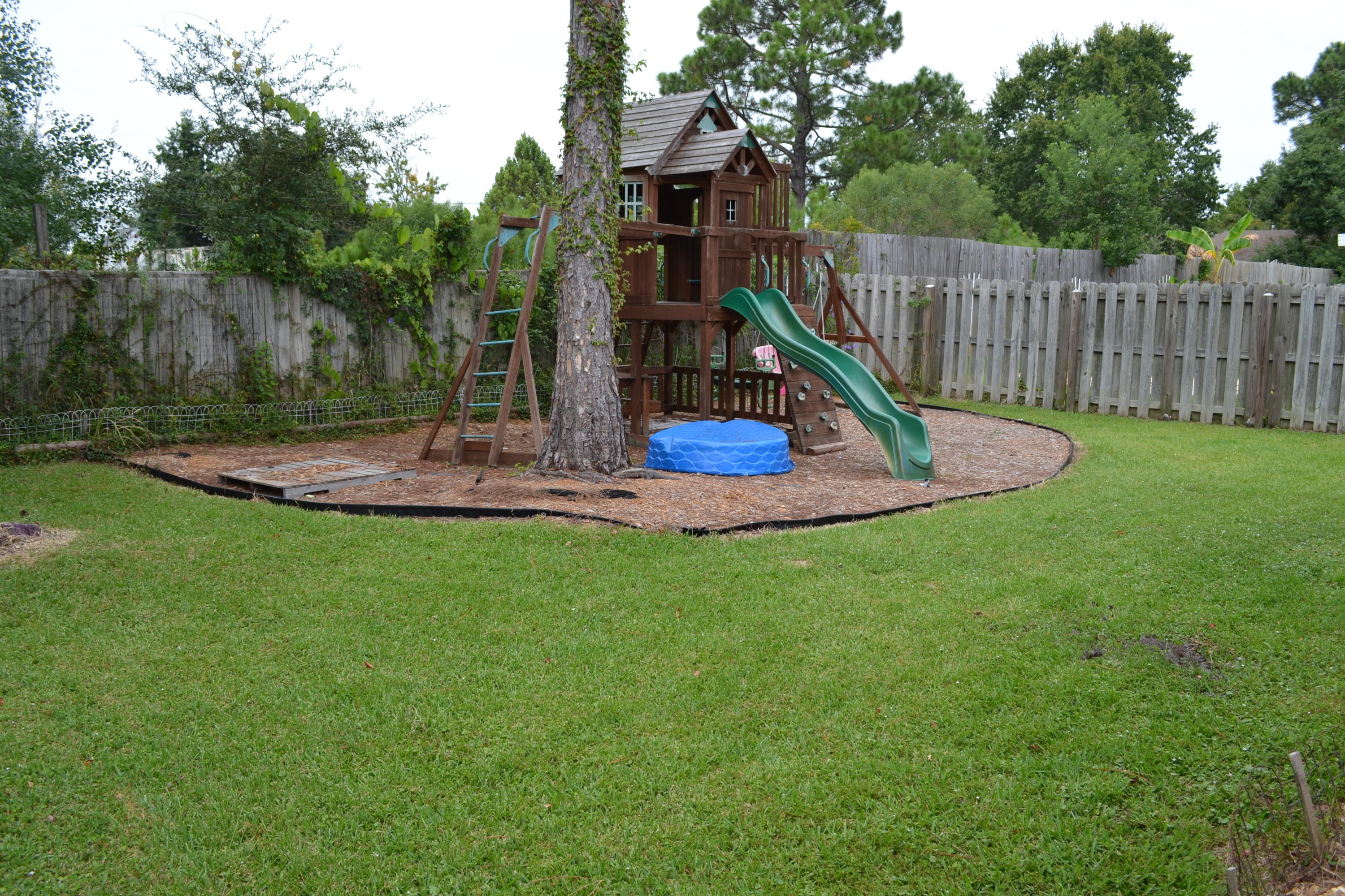 BROOKWOOD ESTATES - Residential