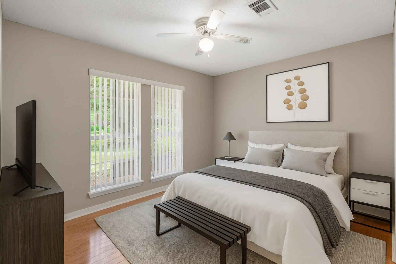 ROBLEDAL ESTATES - Residential