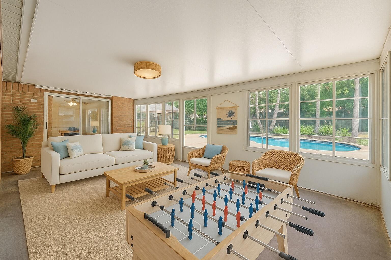 ROBLEDAL ESTATES - Residential