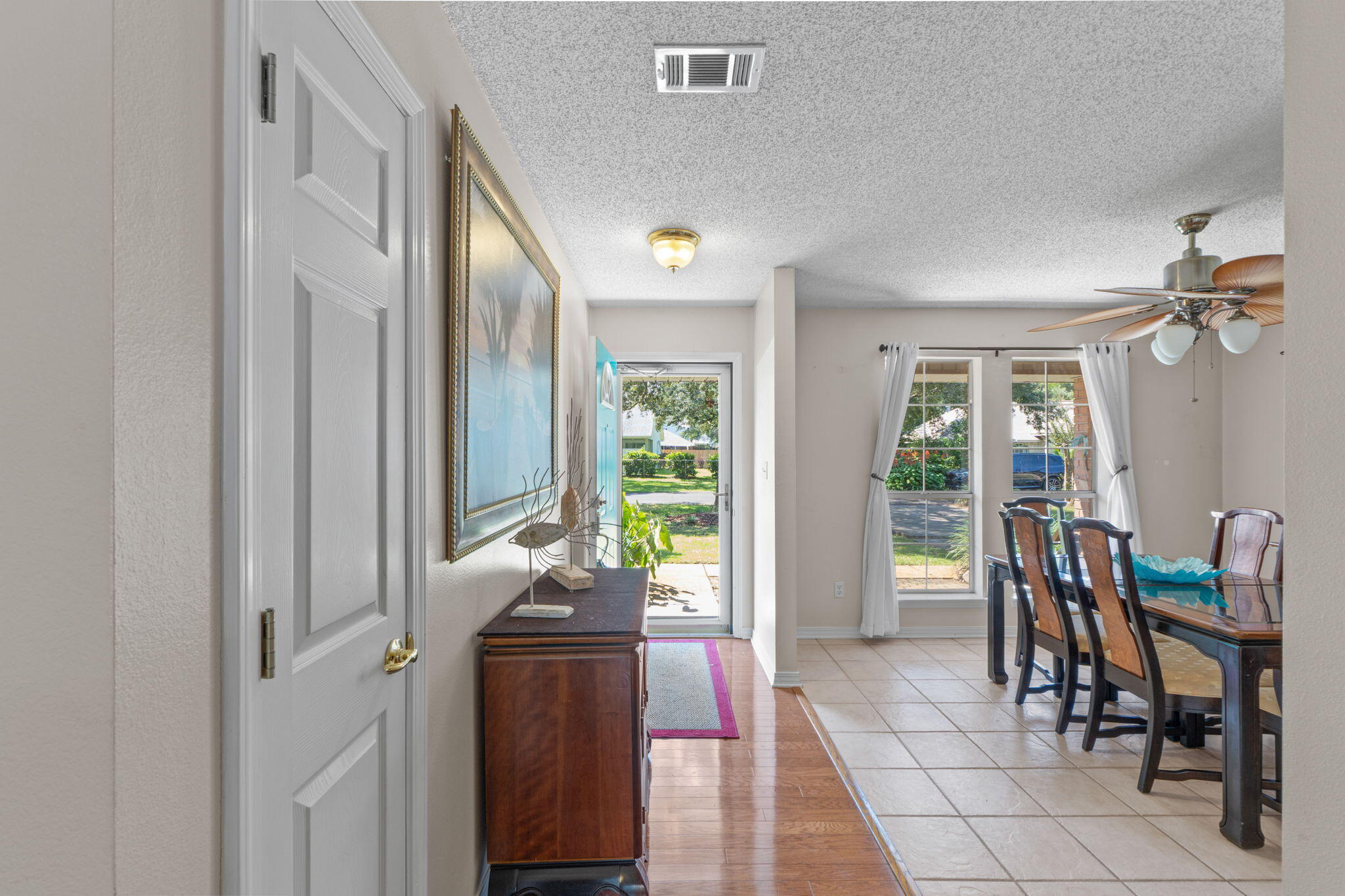 ROBLEDAL ESTATES - Residential