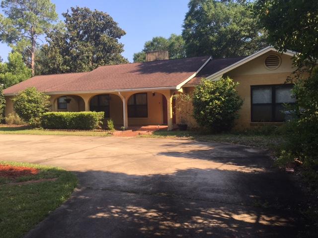 Nice home in quiet waterfront neighborhood. Walk to Fort Walton Yacht Club, Ferry Park Walking Park, Disc Golf and Tennis Courts. House is across the street from the water and has a large patio with courtyard-like back yard. Beautiful landscaping and gardens in springtime. New carpet in living room, family room, and bedrooms. New laminate flooring in dining room and office.
