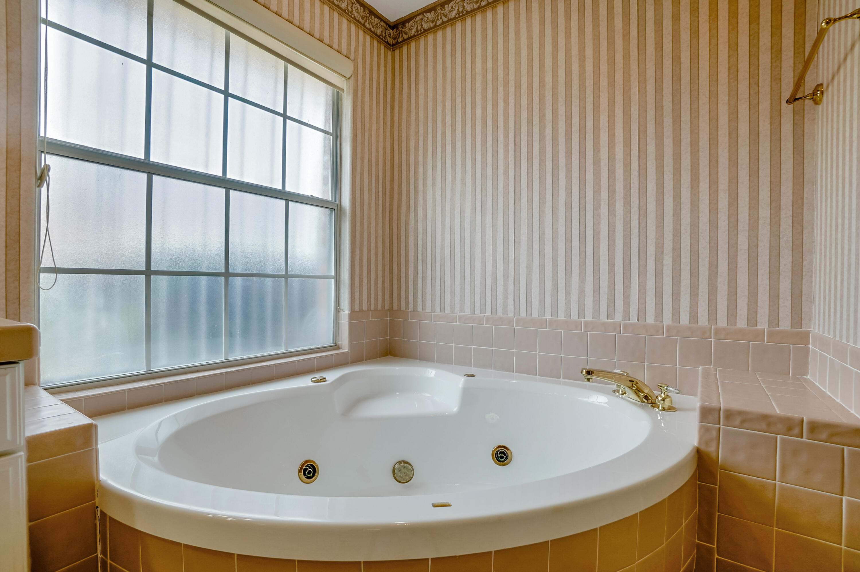 SOUND RETREAT - Residential