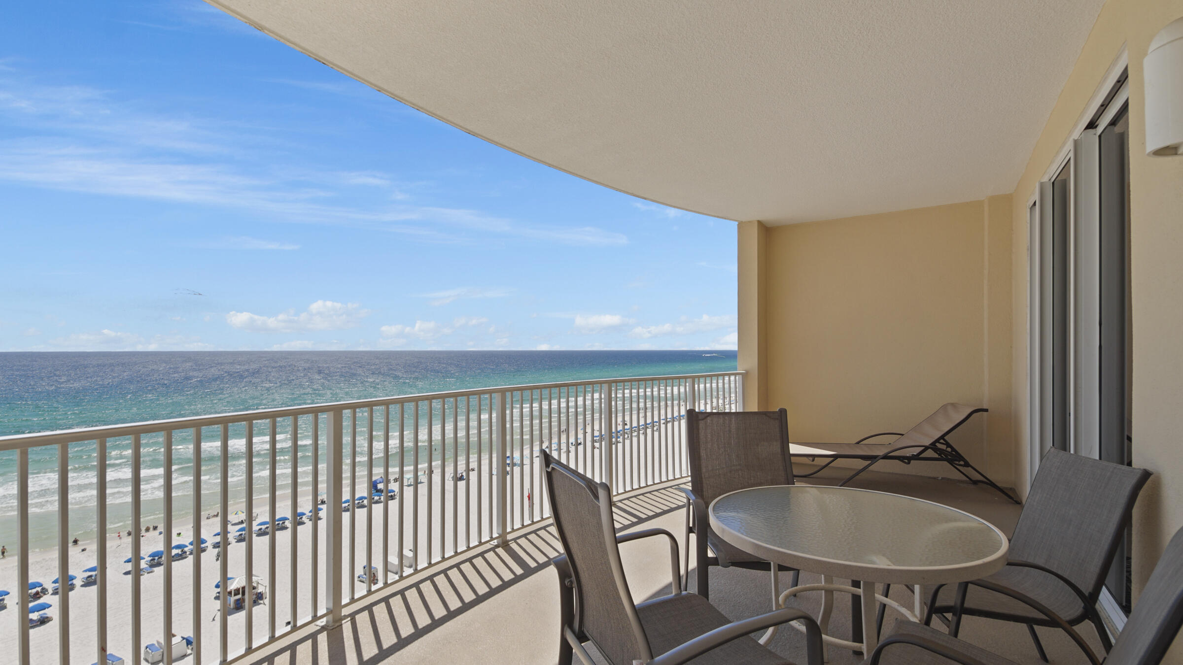 OCEAN VILLA - Residential