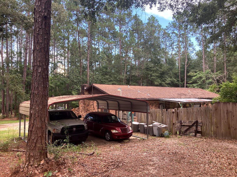 NO RECORDED SUBDIVISION - Residential