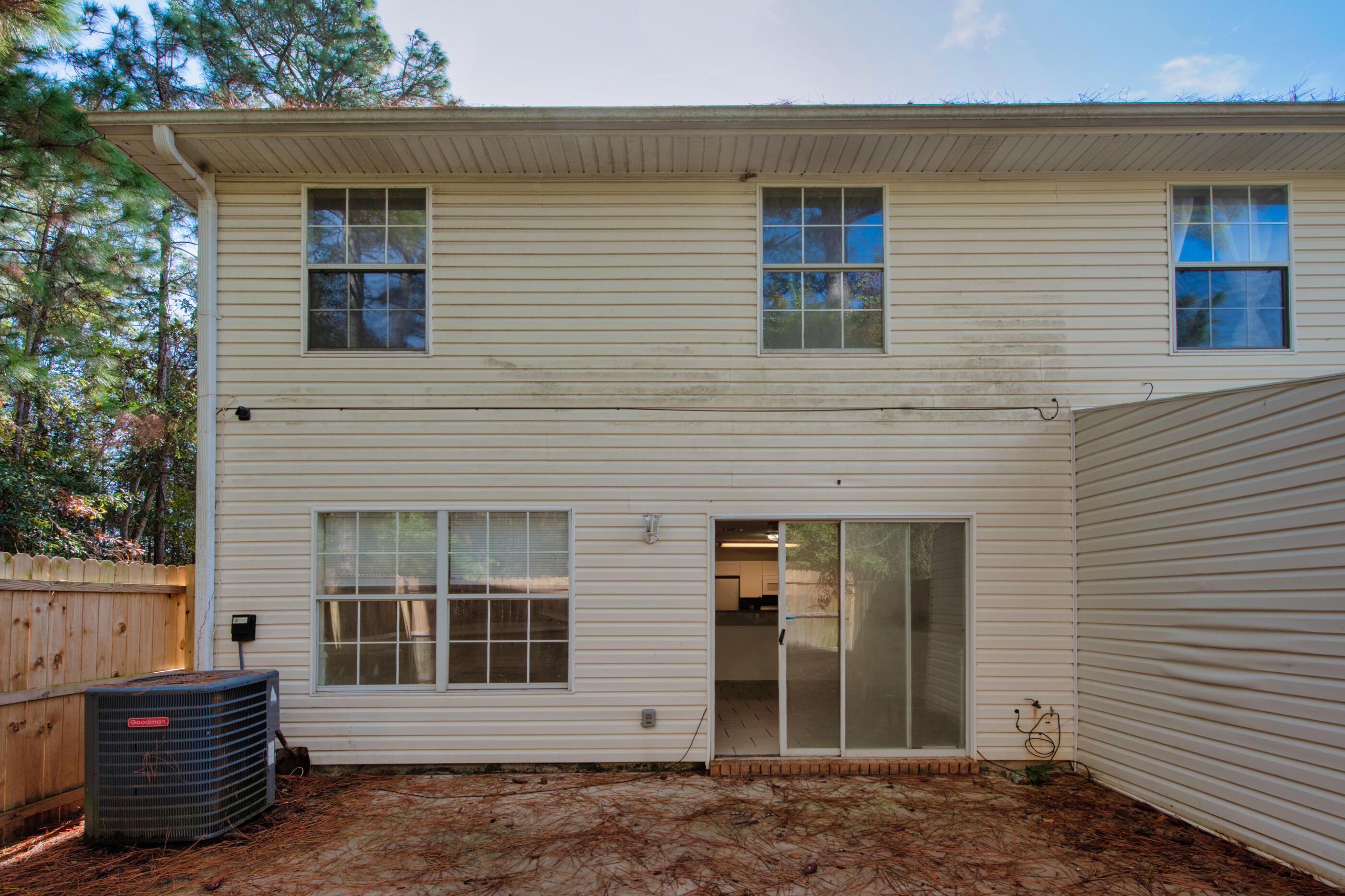 DOMENICAS COVE T/H - Residential