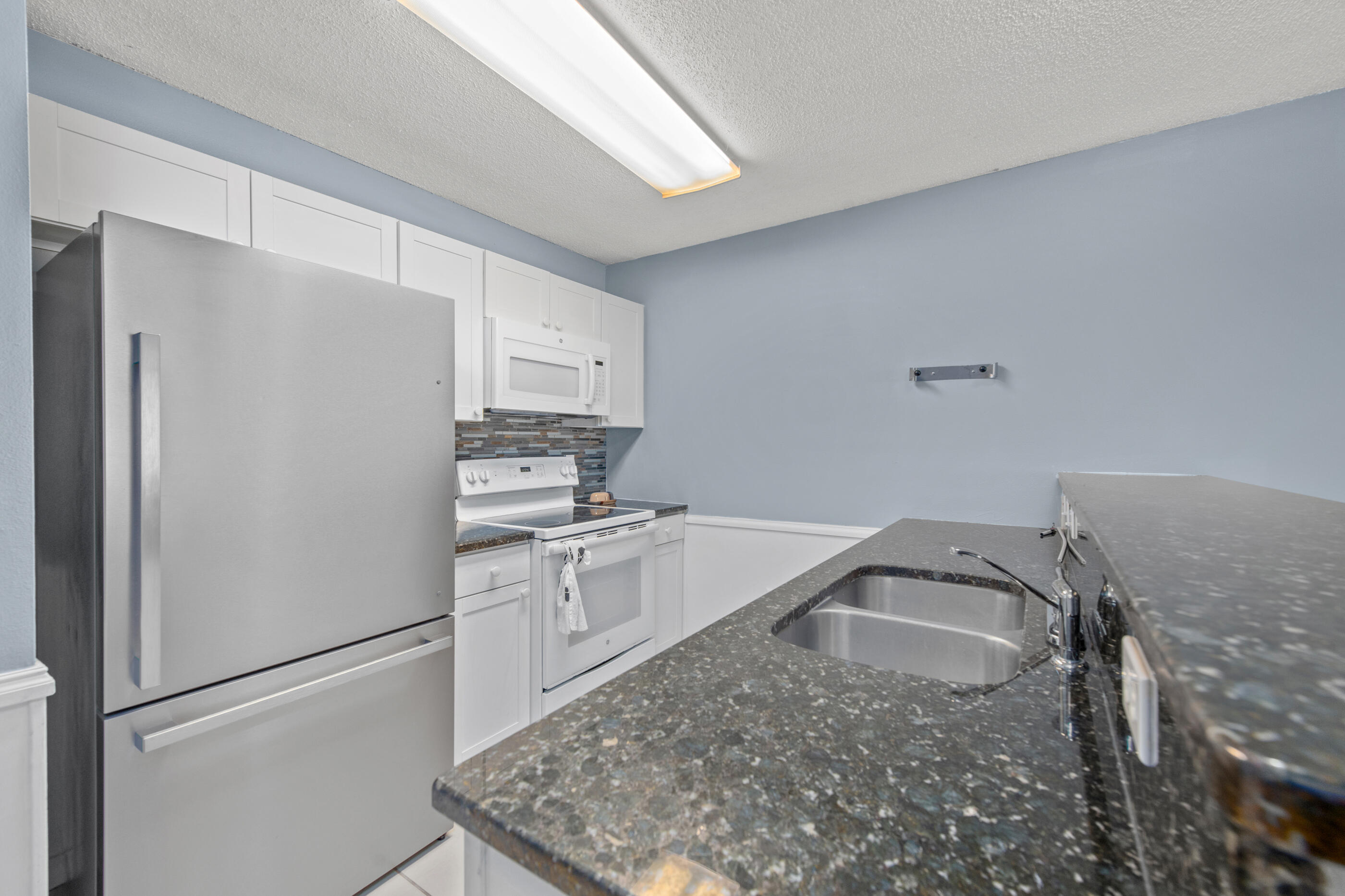 DOMENICAS COVE T/H - Residential