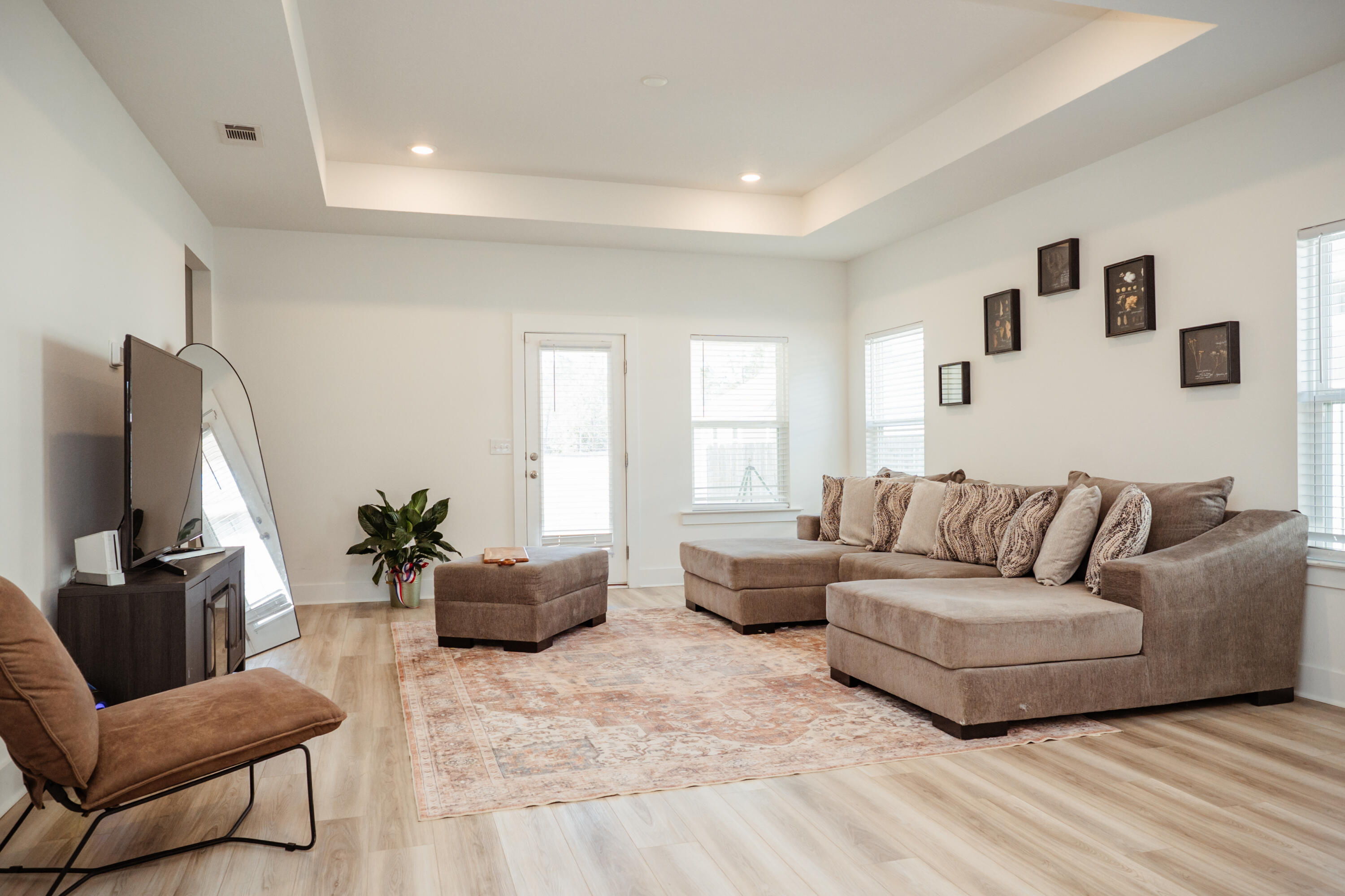 MAGNOLIA CREEK PHASE 2 - Residential Lease