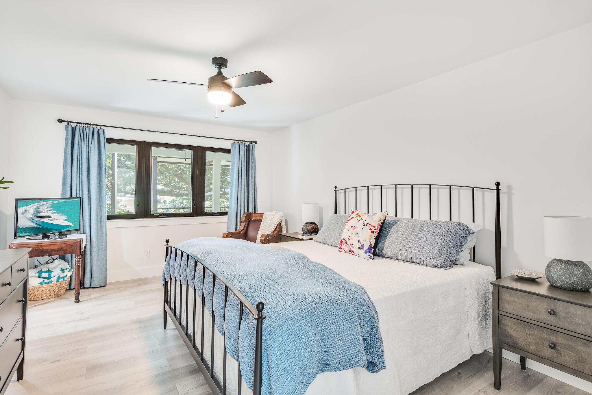 Golfview Drive Association - Residential