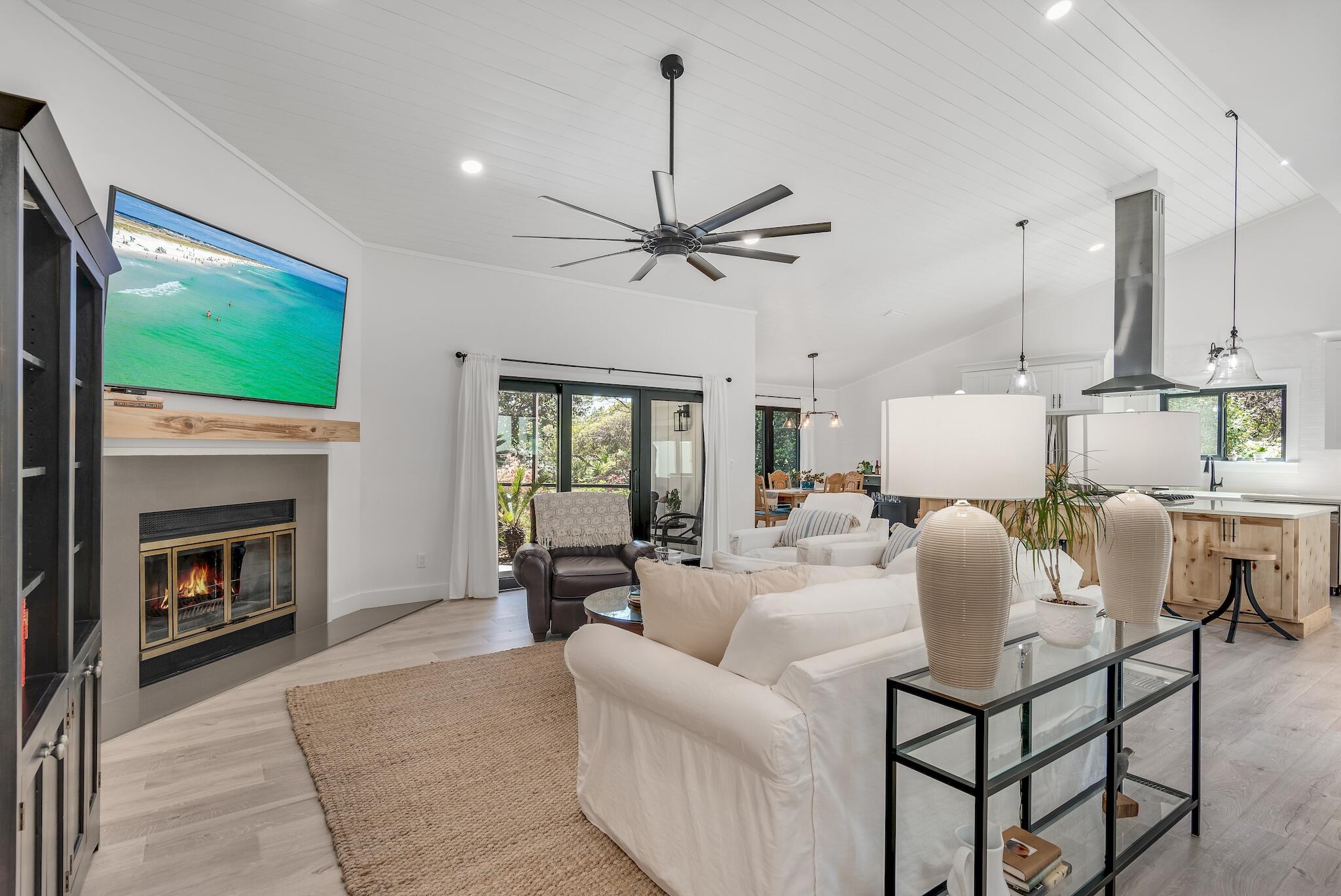 Golfview Drive Association - Residential