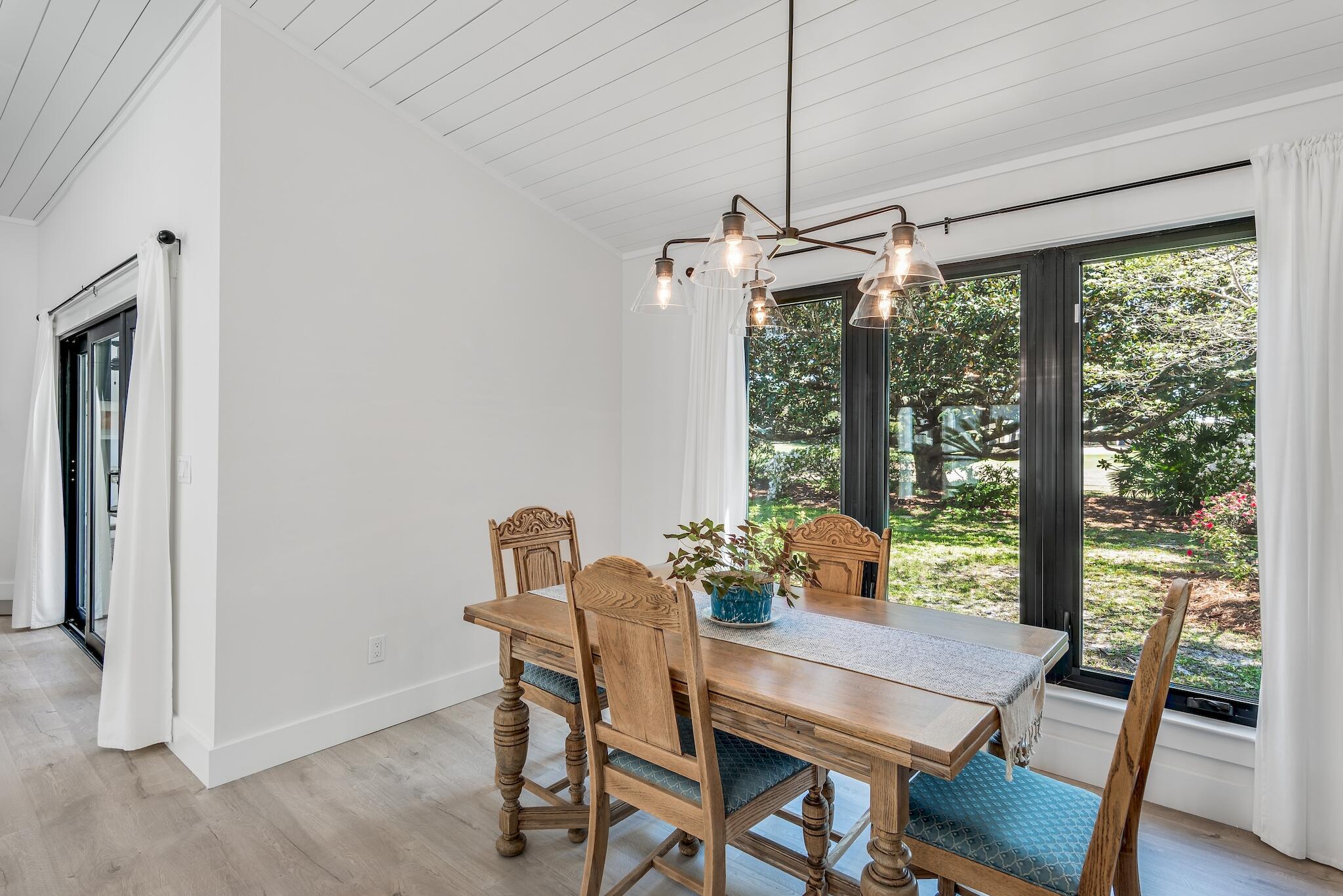 Golfview Drive Association - Residential