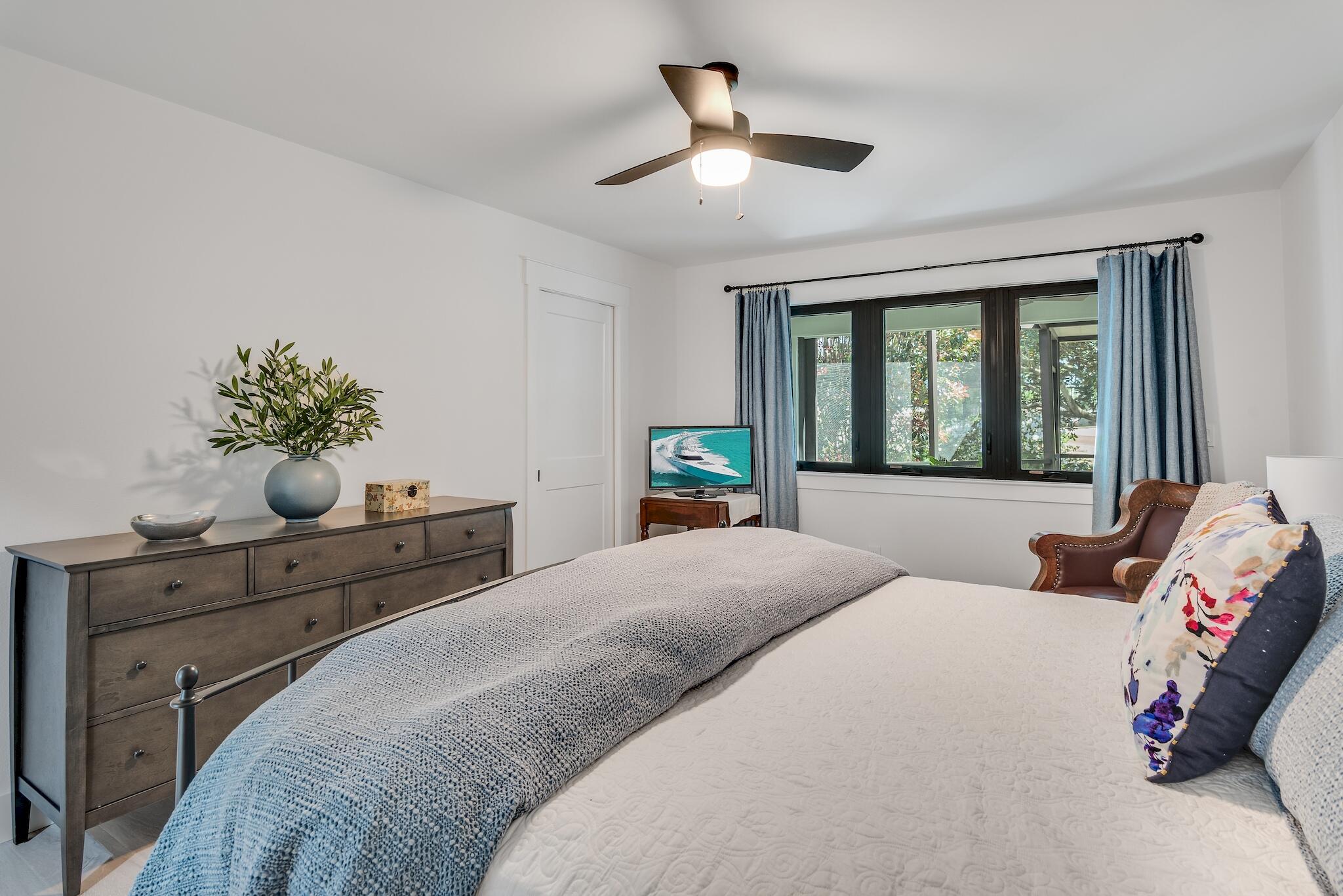 Golfview Drive Association - Residential