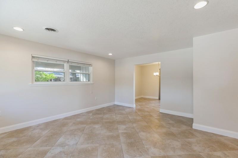 VESTA HEIGHTS 3RD ADDN - Residential