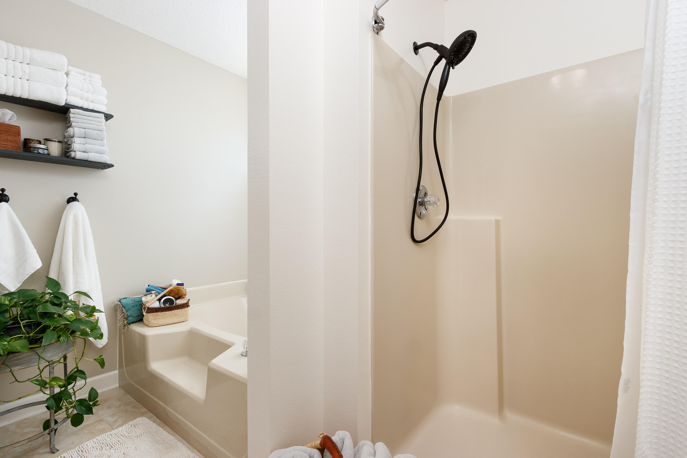 SHALIMAR PLACE - Residential