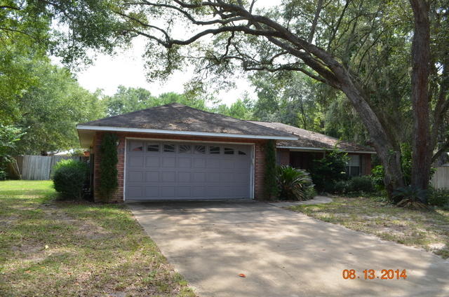 This 3bedroom 2bath home was built in 1996, is nearly 1800 sf and rests at the end of a cul-de-sac in the Waterview Cove Subdivision just off Hwy 20 in Freeport. All brick exterior with 2 car garage and privacy fenced back yard. Inside, this home has split bedroom design, dining room, breakfast nook fireplace and cathedral ceilings. This home has a long active roof leak and is damaged on the interior due to this leak. It will not qualify for any financing at this time. Priced to sell, this home is the definition of a diamond in the roof and lots of potential.