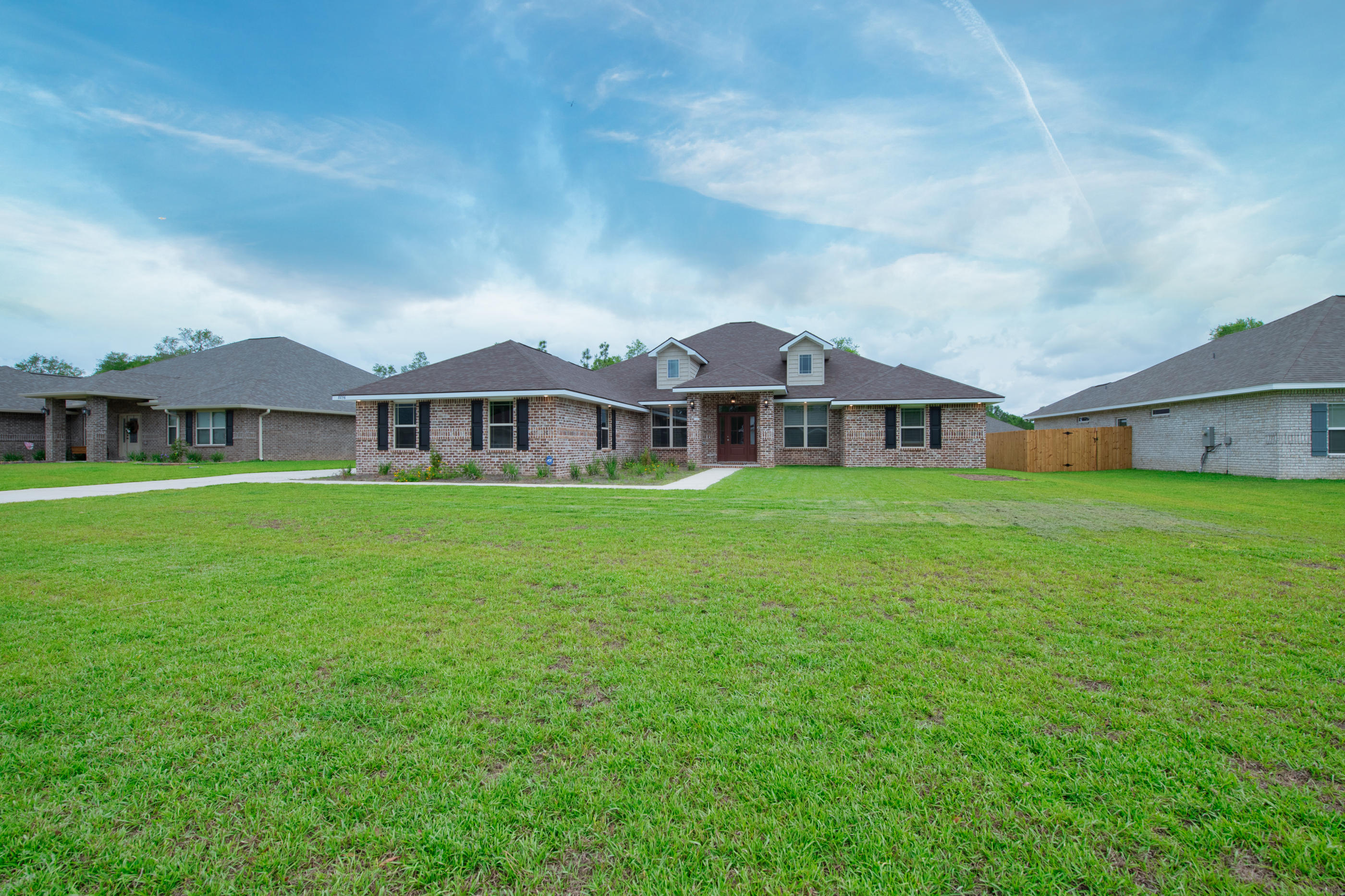 PLANTATION WOODS - Residential