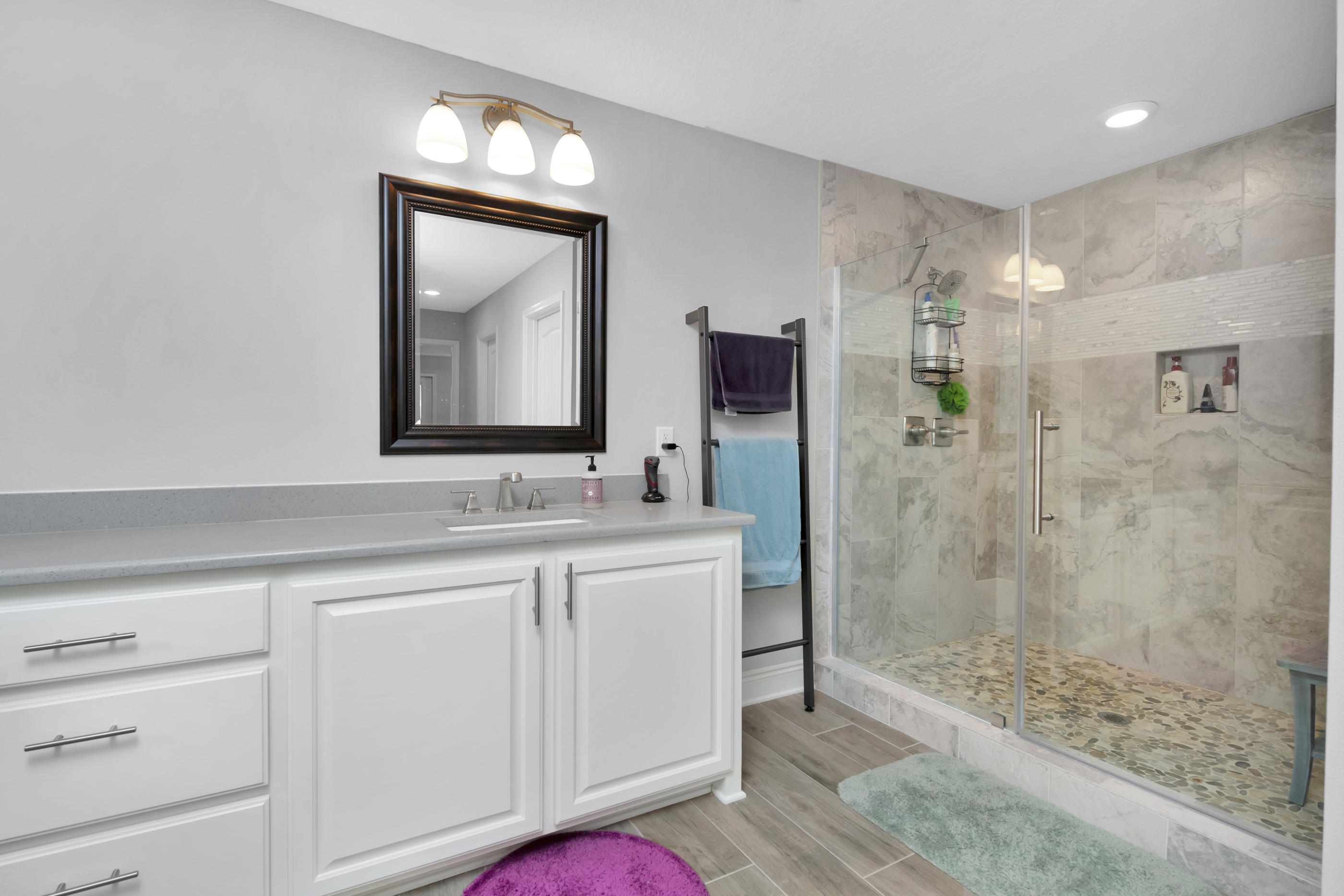 PLANTATION WOODS - Residential