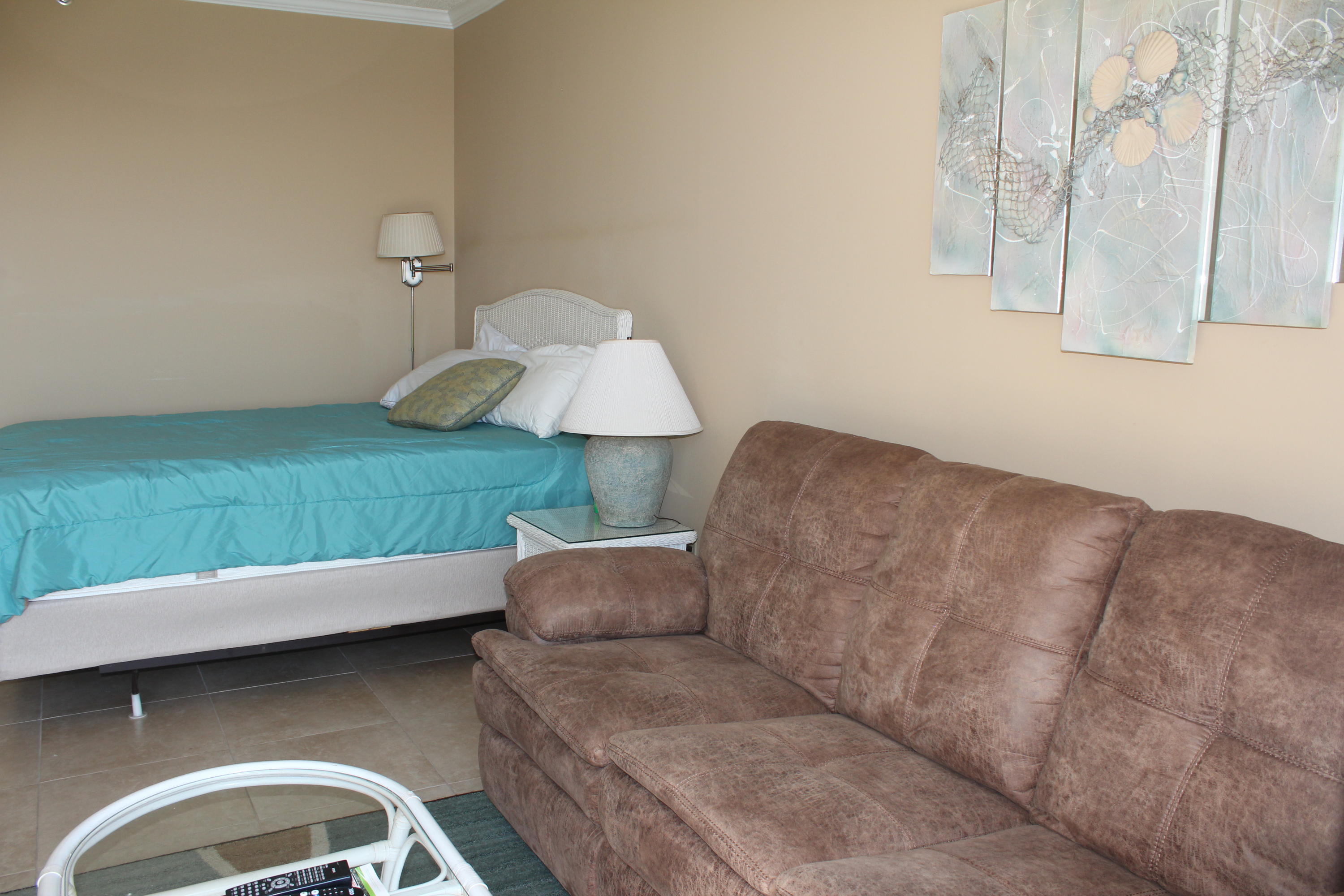 PIRATES BAY PH 1 - Residential