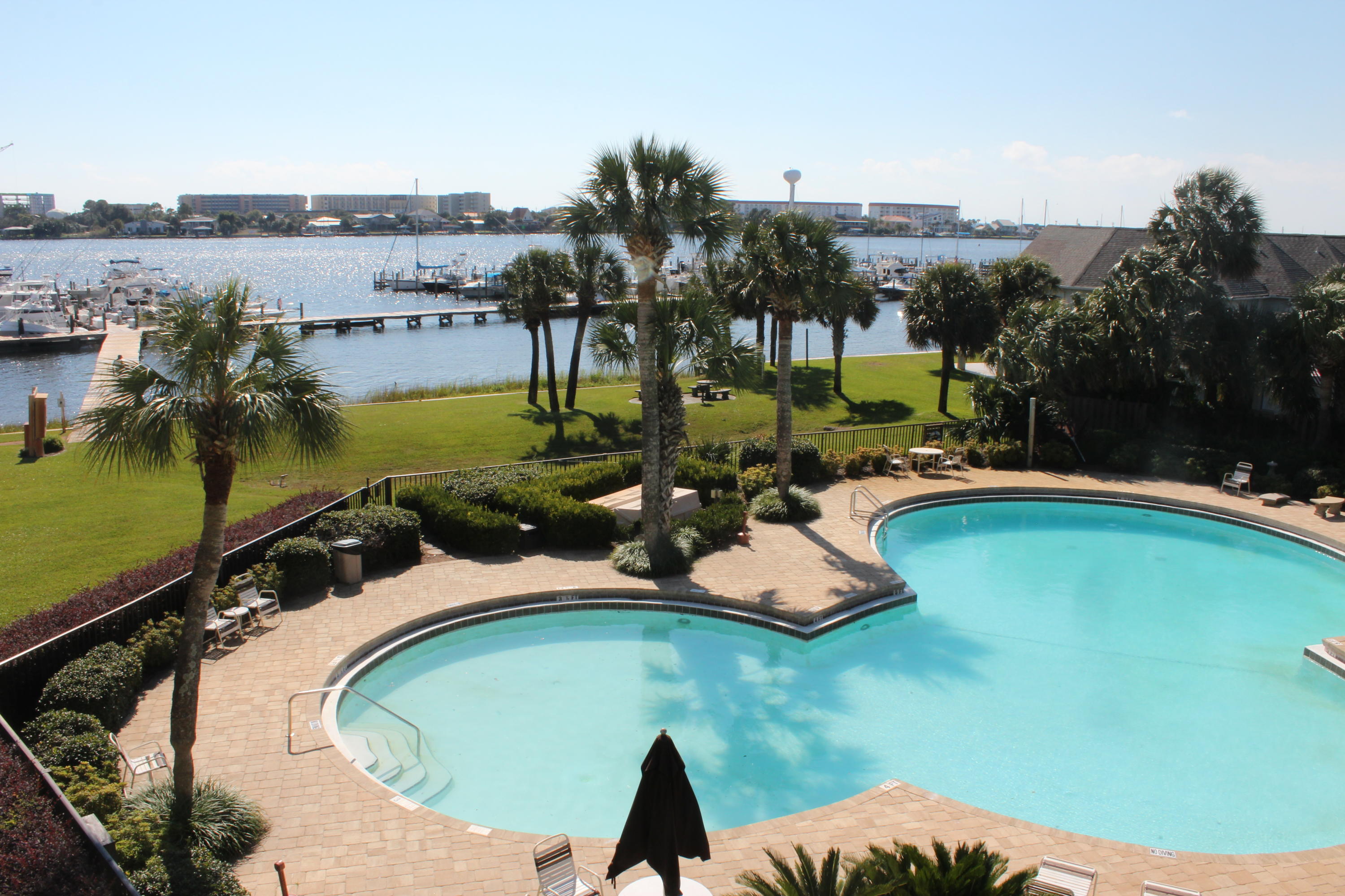 PIRATES BAY PH 1 - Residential