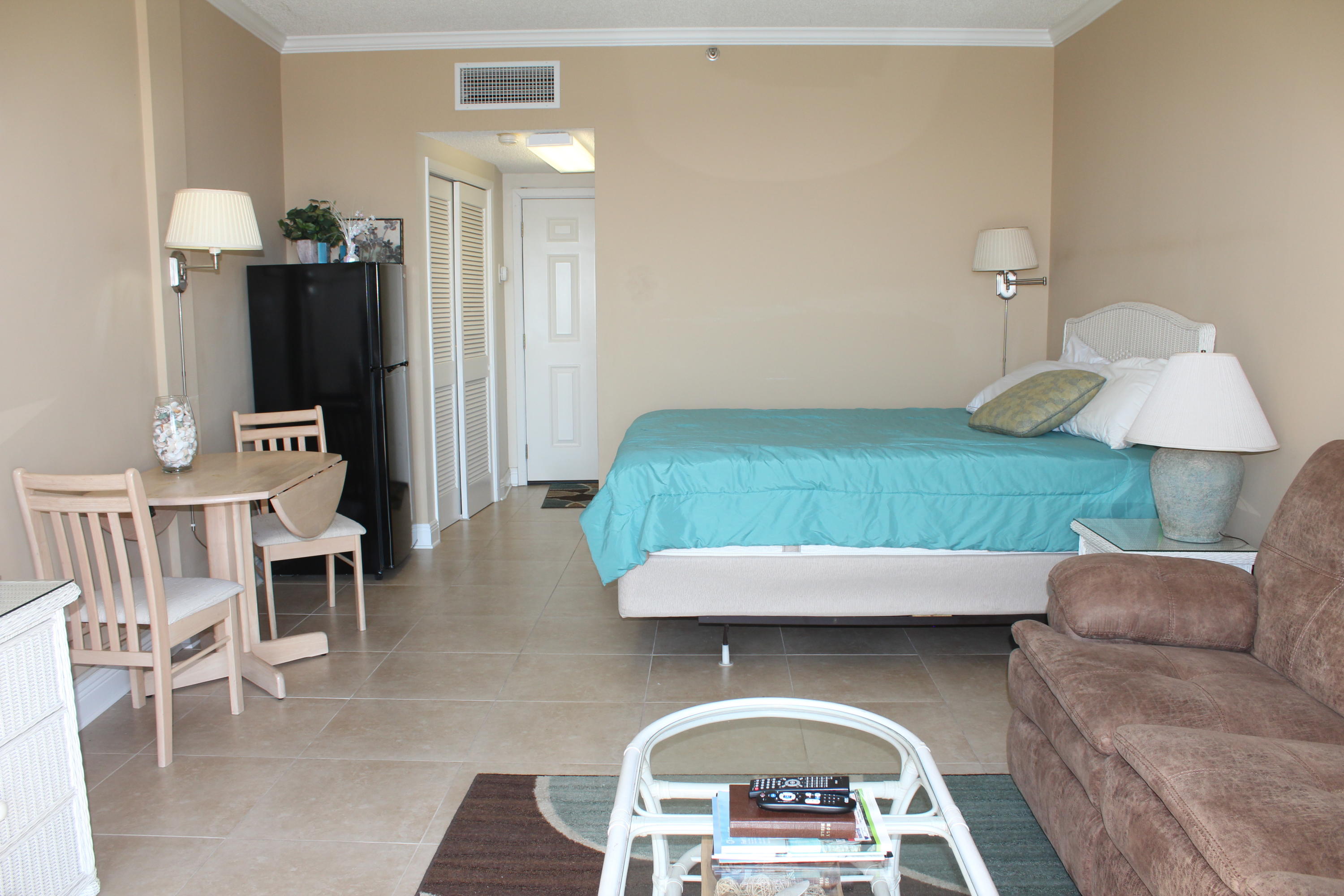 PIRATES BAY PH 1 - Residential