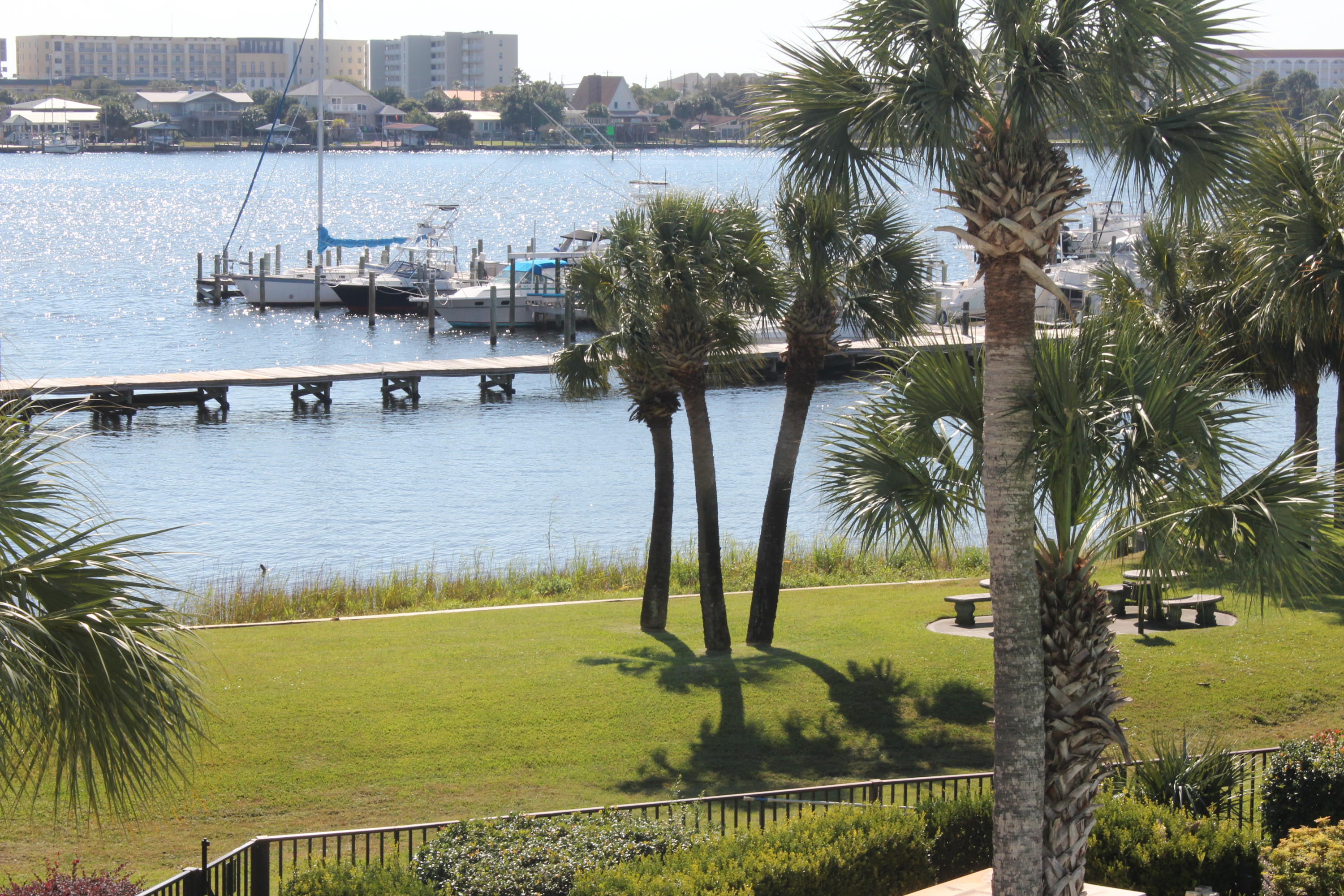 PIRATES BAY PH 1 - Residential