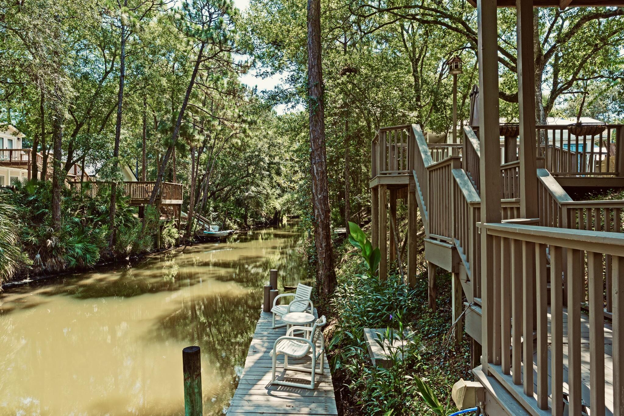 HARBOR OAKS - Residential