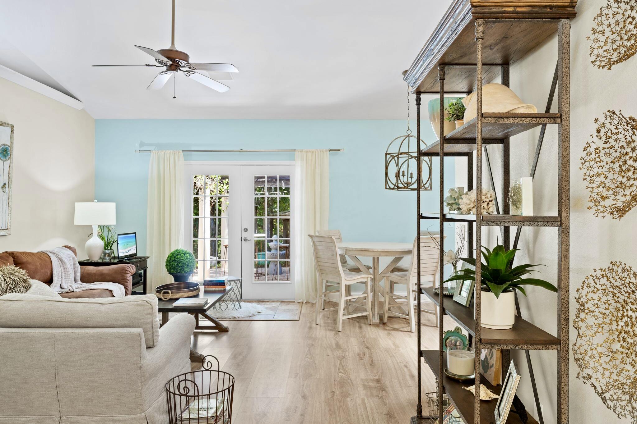 HARBOR OAKS - Residential