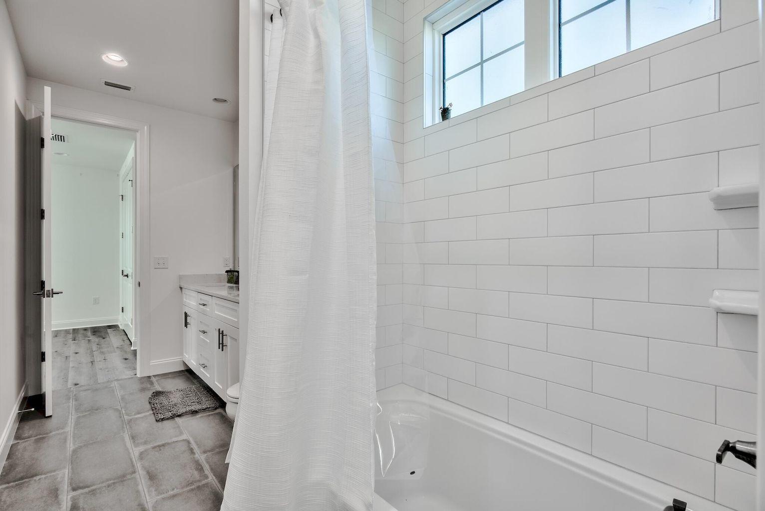 STILLWATER AT WATERSOUND - Residential Lease