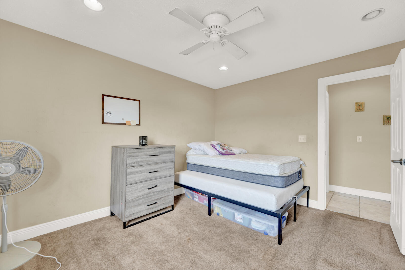 NO RECORDED SUBDIVISION - Residential