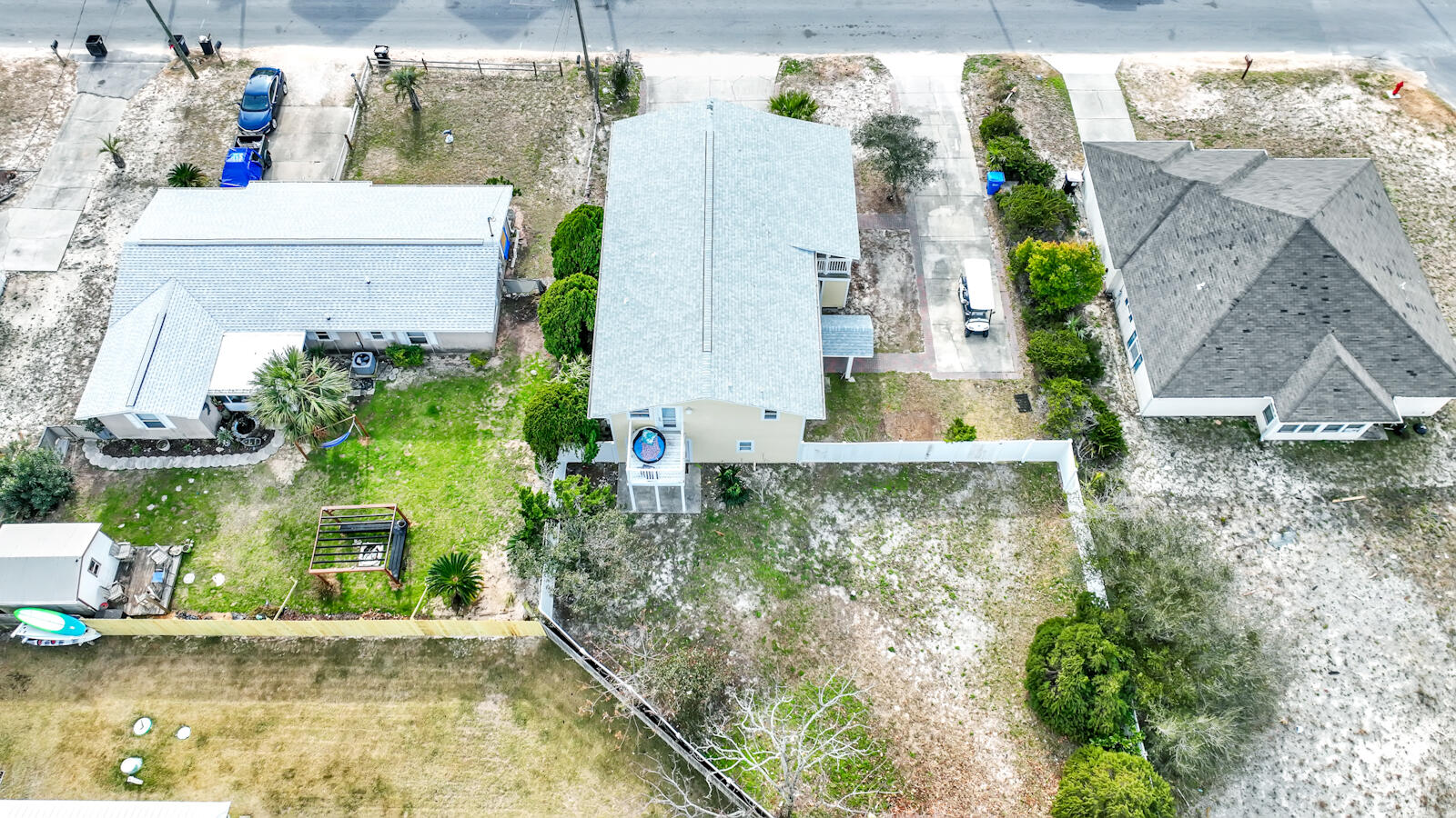 NO RECORDED SUBDIVISION - Residential