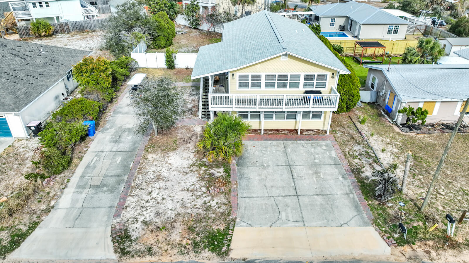 NO RECORDED SUBDIVISION - Residential