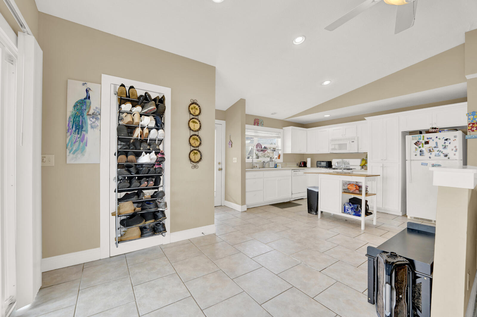 NO RECORDED SUBDIVISION - Residential