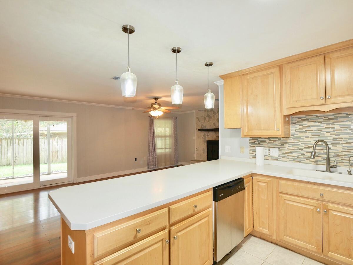 PALM ESTATES UNIT 2 - Residential