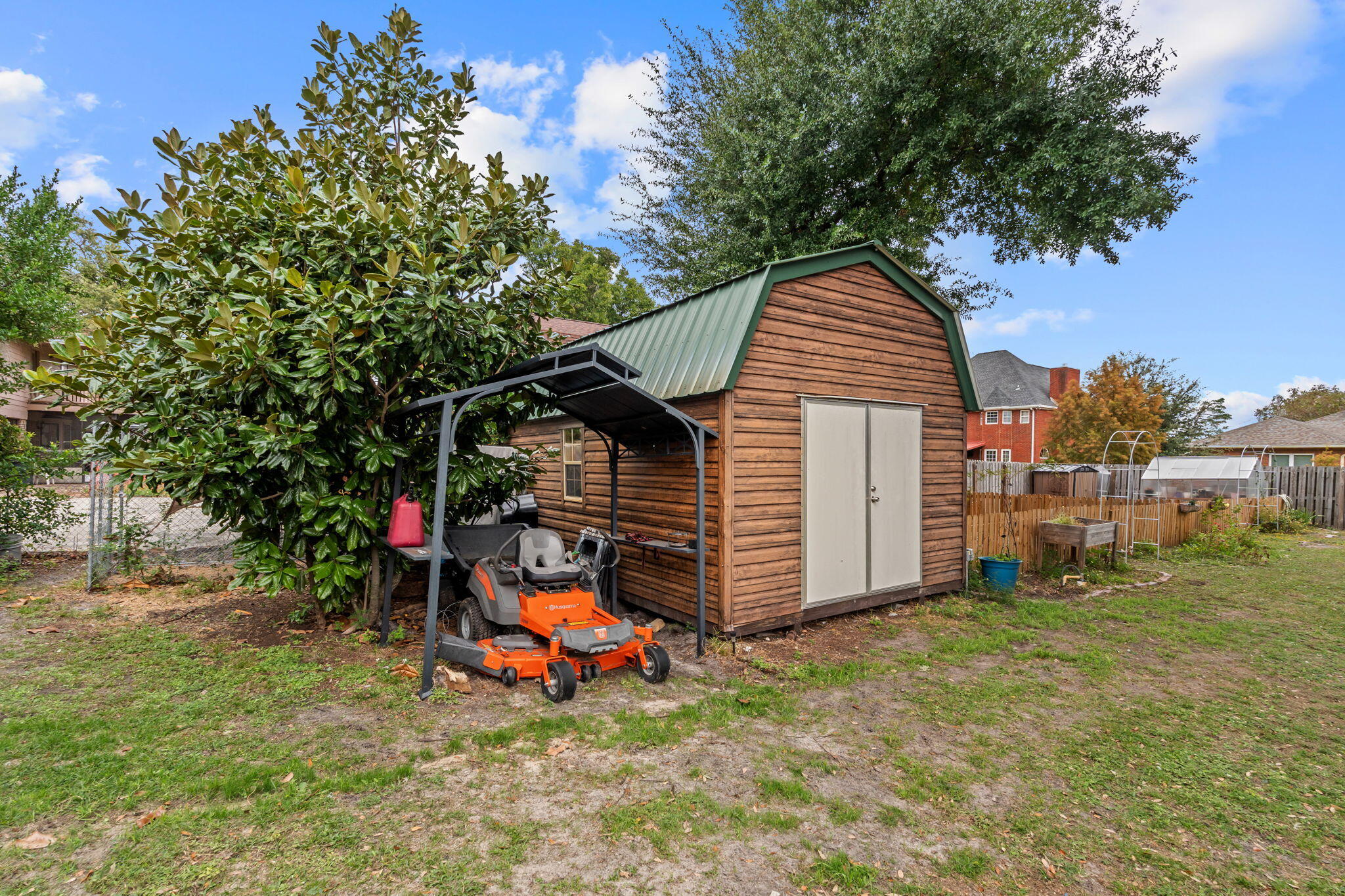 KINGS POINT UNIT 6 - Residential