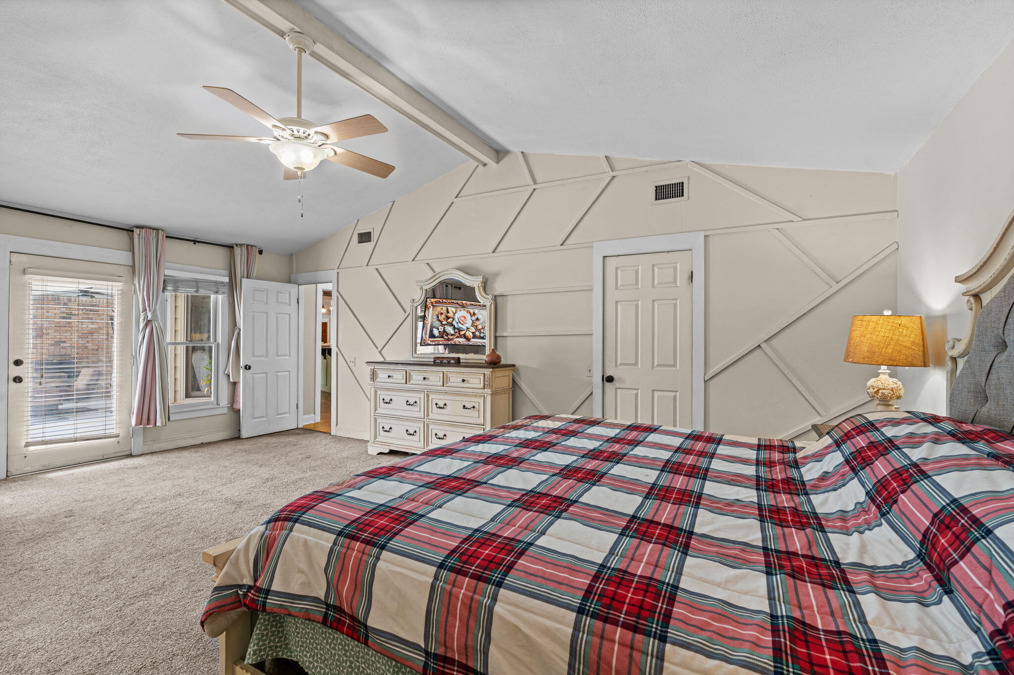 KINGS POINT UNIT 6 - Residential