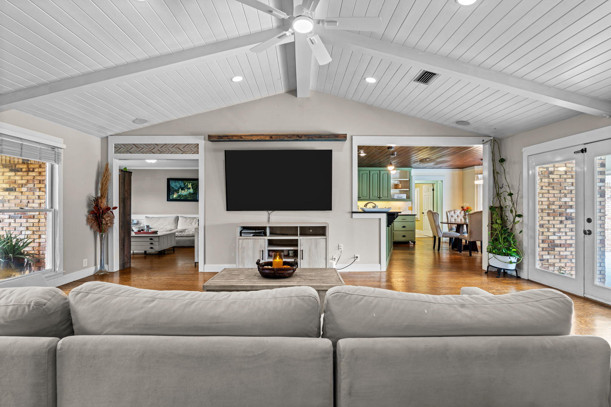 KINGS POINT UNIT 6 - Residential