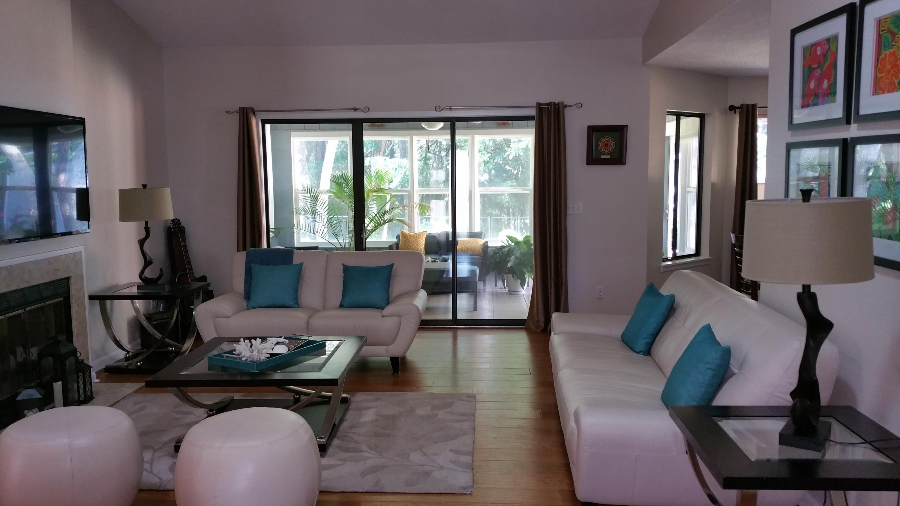 Pinecrest 5 - Residential Lease