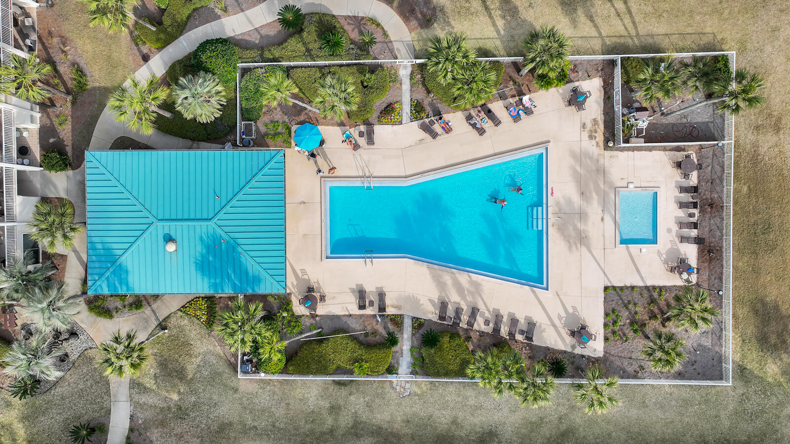 SILVER DUNES CONDO - Residential