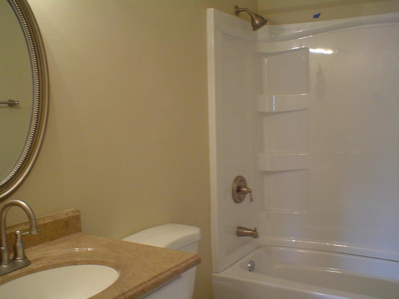 DESTIN GARDEN T/H AMEND - Residential Lease