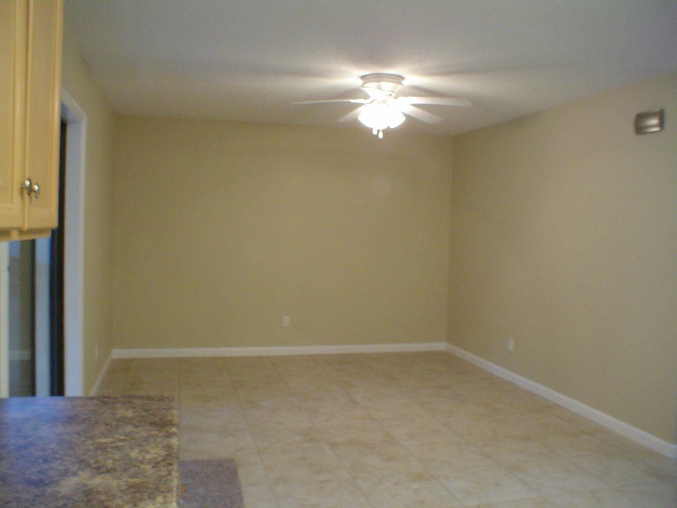 DESTIN GARDEN T/H AMEND - Residential Lease