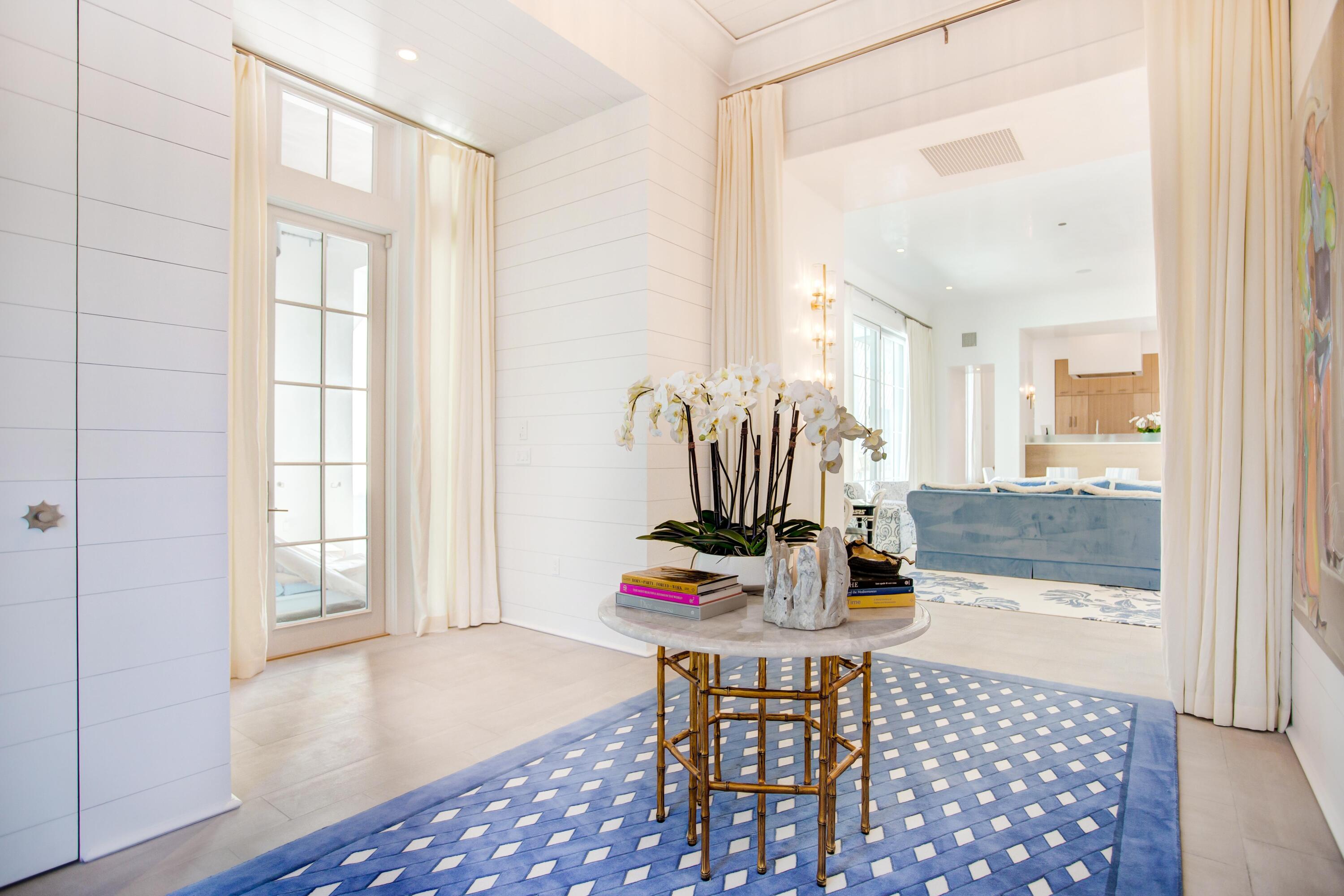 ALYS BEACH - Residential