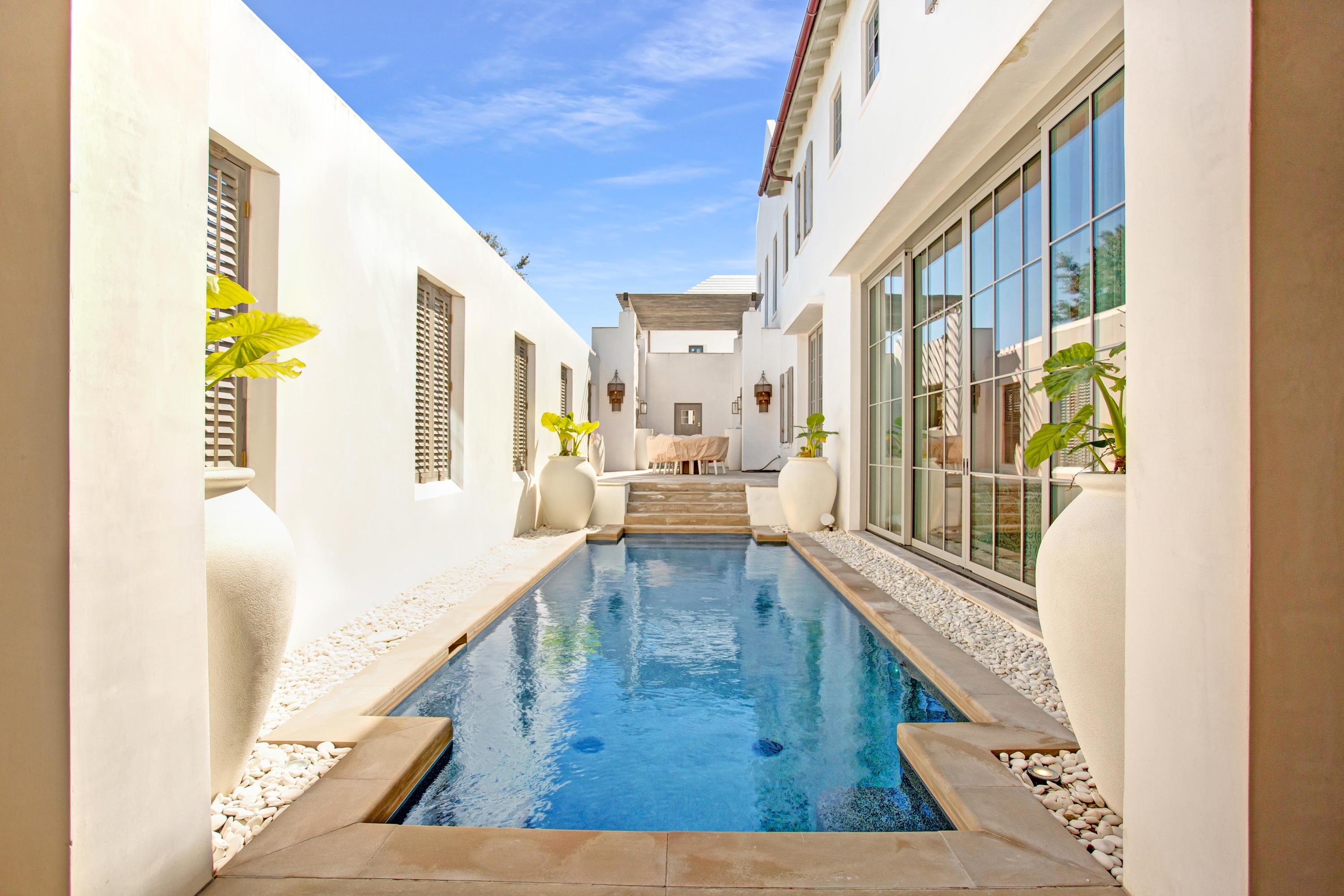 ALYS BEACH - Residential