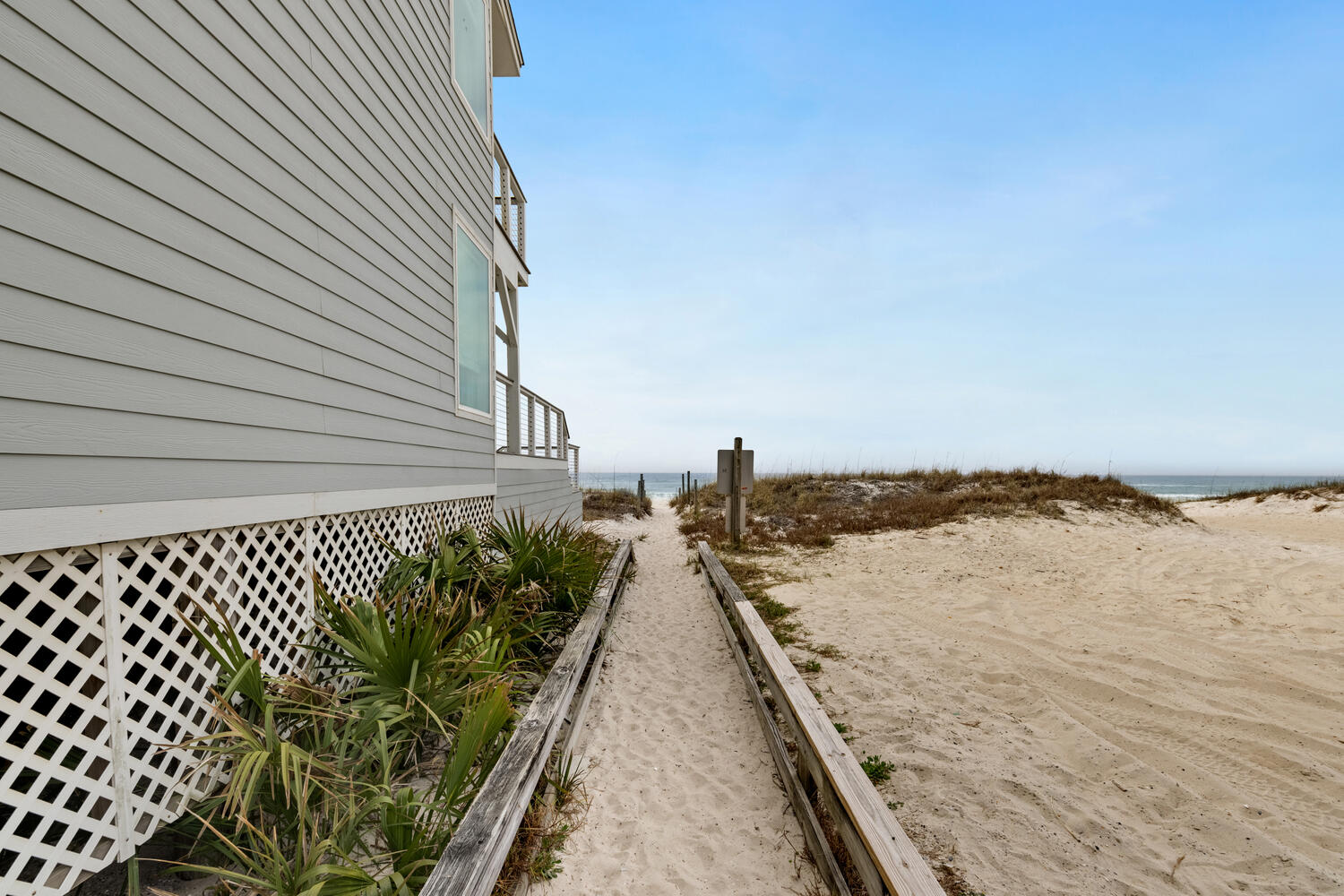 CRESTVIEW HEIGHTS 1ST ADDN - Residential