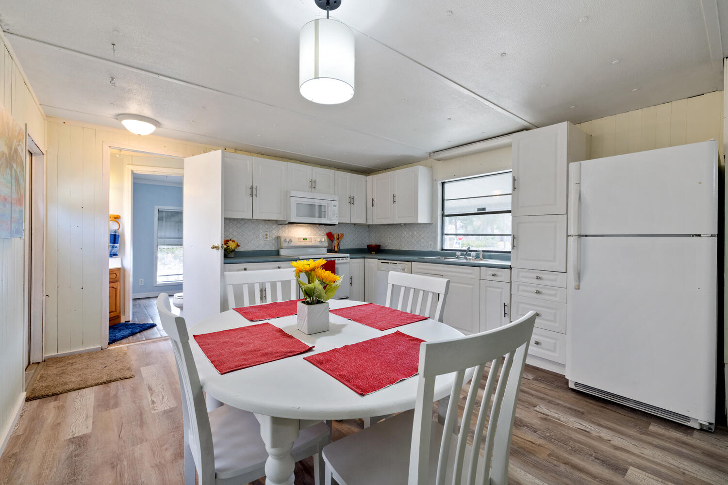 CRESTVIEW HEIGHTS 1ST ADDN - Residential