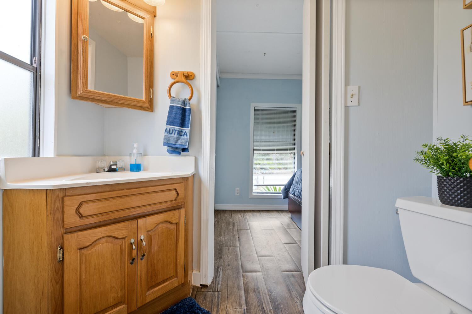 CRESTVIEW HEIGHTS 1ST ADDN - Residential