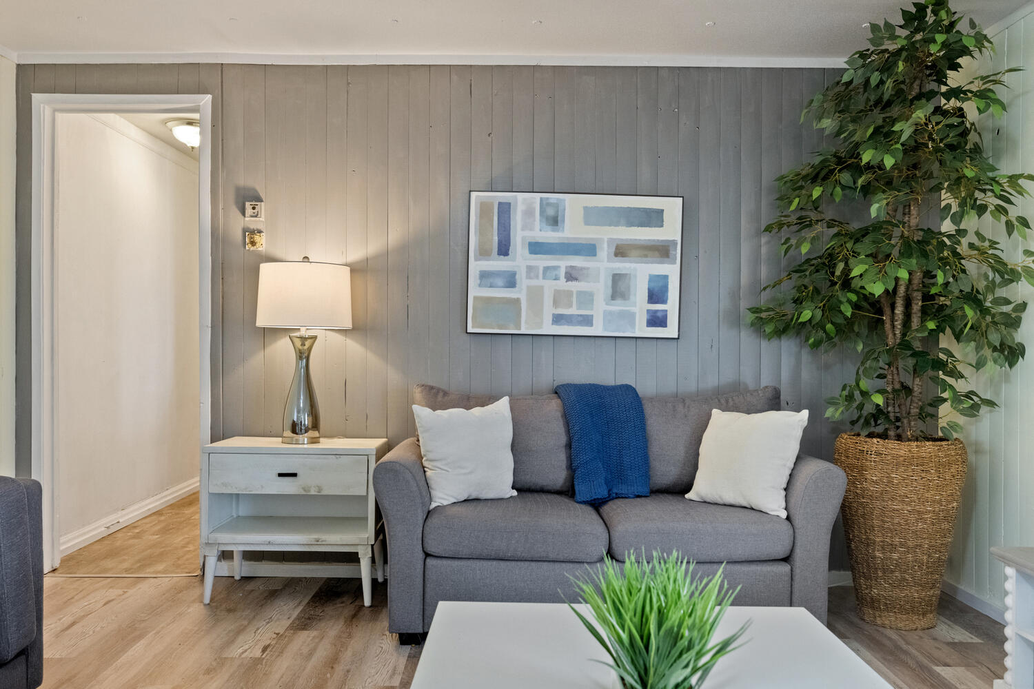 CRESTVIEW HEIGHTS 1ST ADDN - Residential